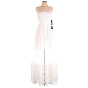 Dorit White Lace Maxi Dress